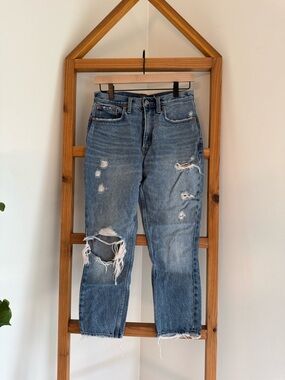 Abercrombie & Fitch Mom Jeans